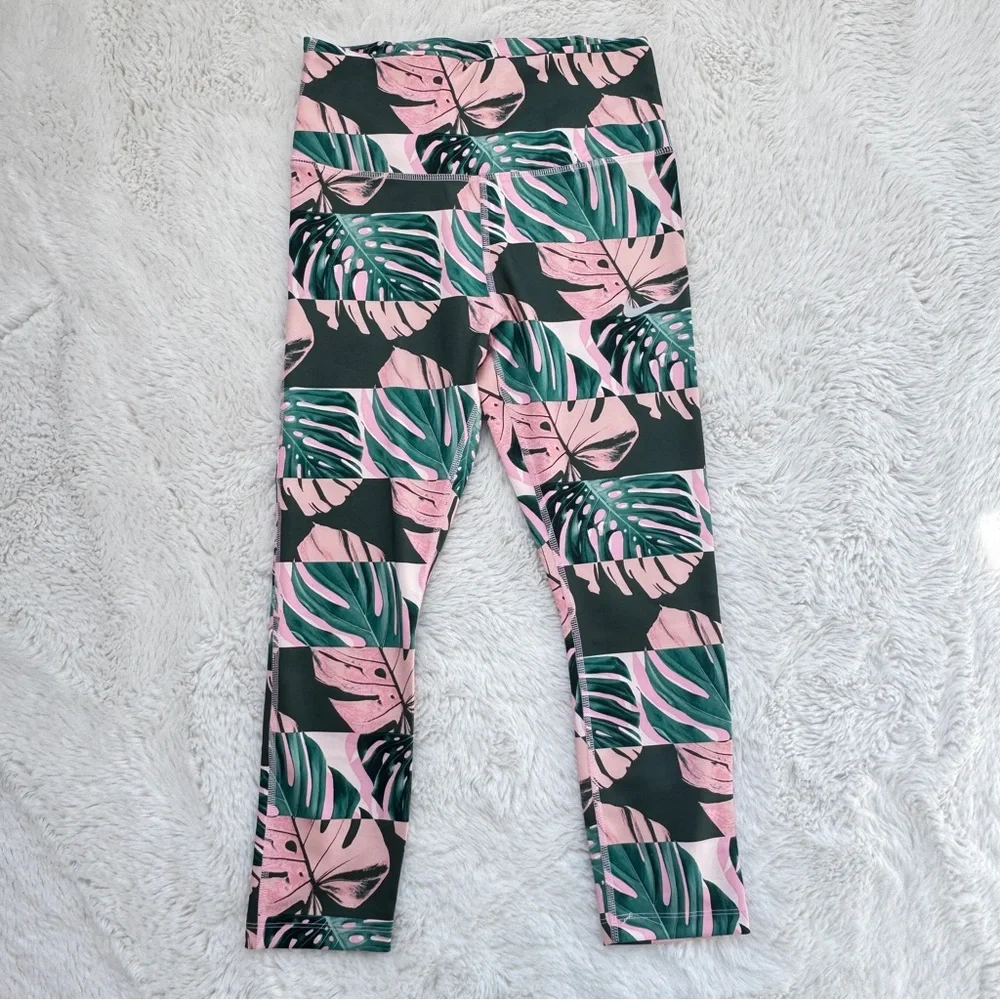 Nike Fast Runway Tank and Leggings Matching Set with Monstera Leaf Print